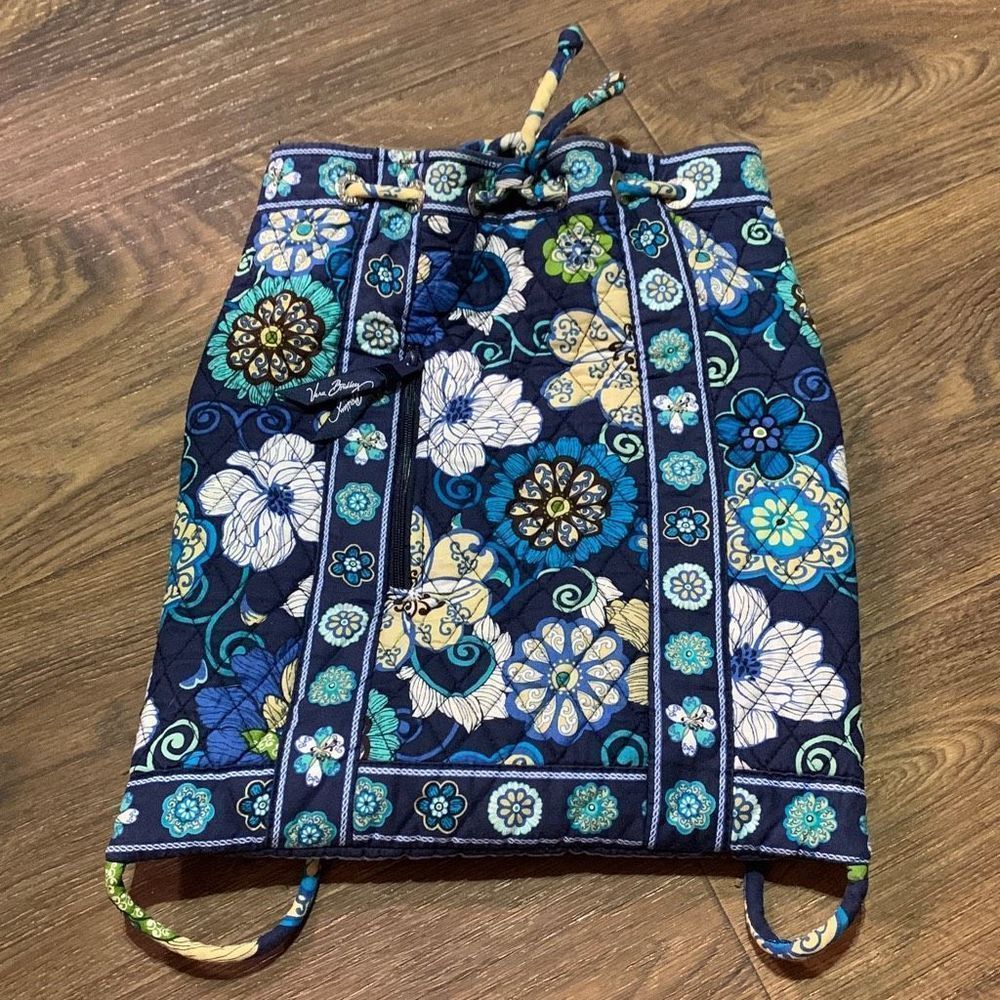 Vera Bradley mod floral string backpack retro boho purse backpack